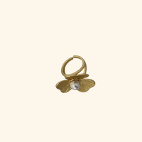 Flower Pearl Ring