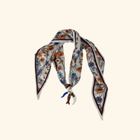 Poisson et Poivre Scarf Necklace