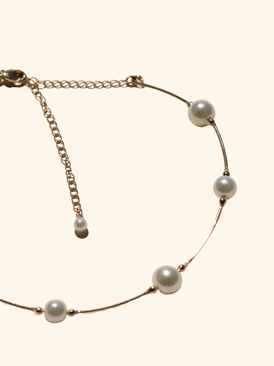 Gold Wire Pearl Choker