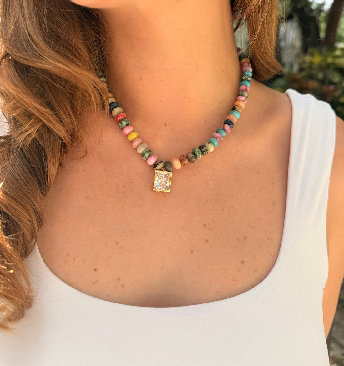 Colorful Stone Beads & Diamond Pendant Beach Beads Necklace