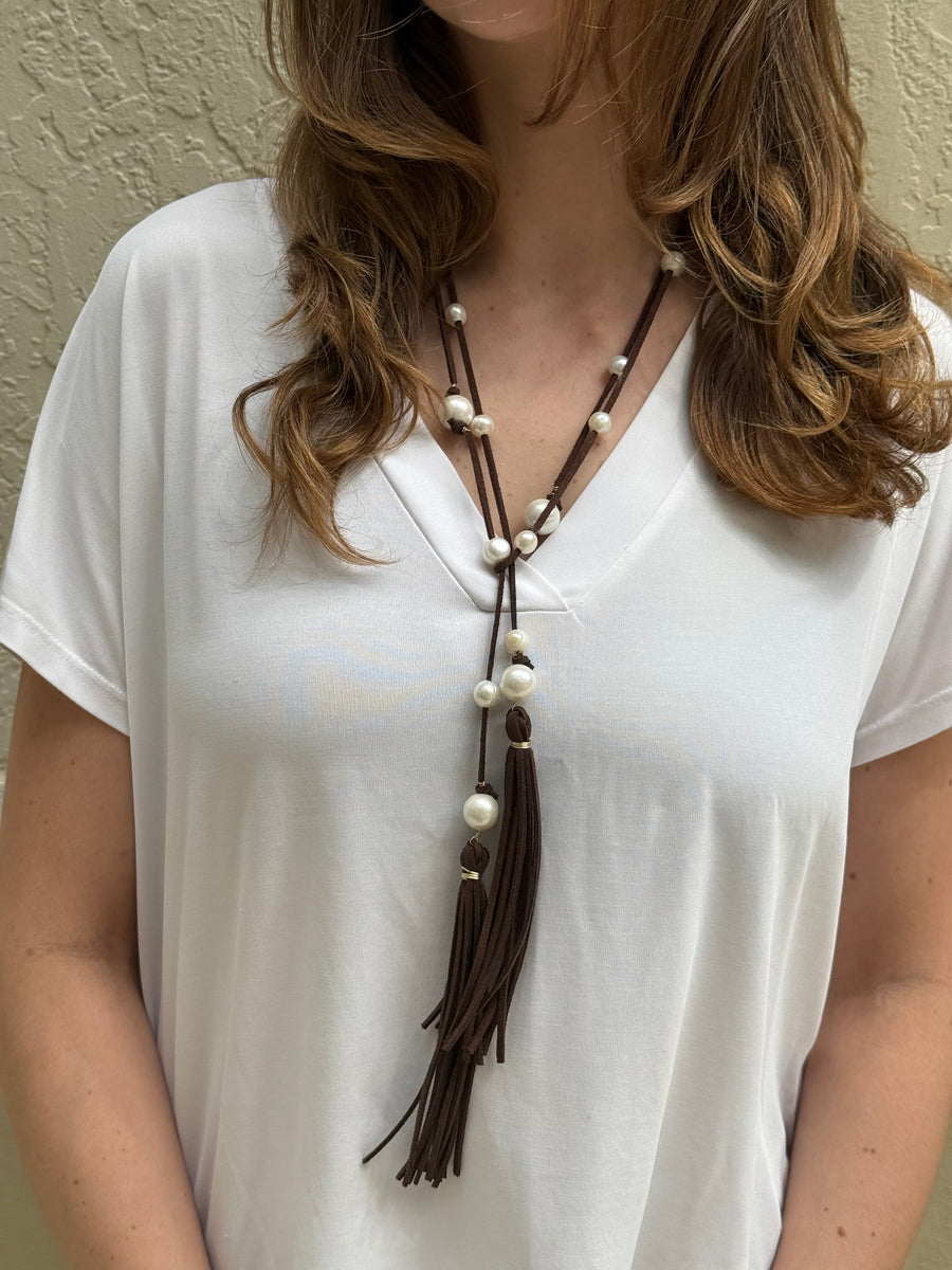 Leather Pearl Tie Necklace