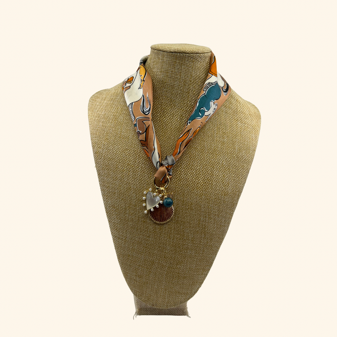 Pearl Love Coquillage Scarf Necklace