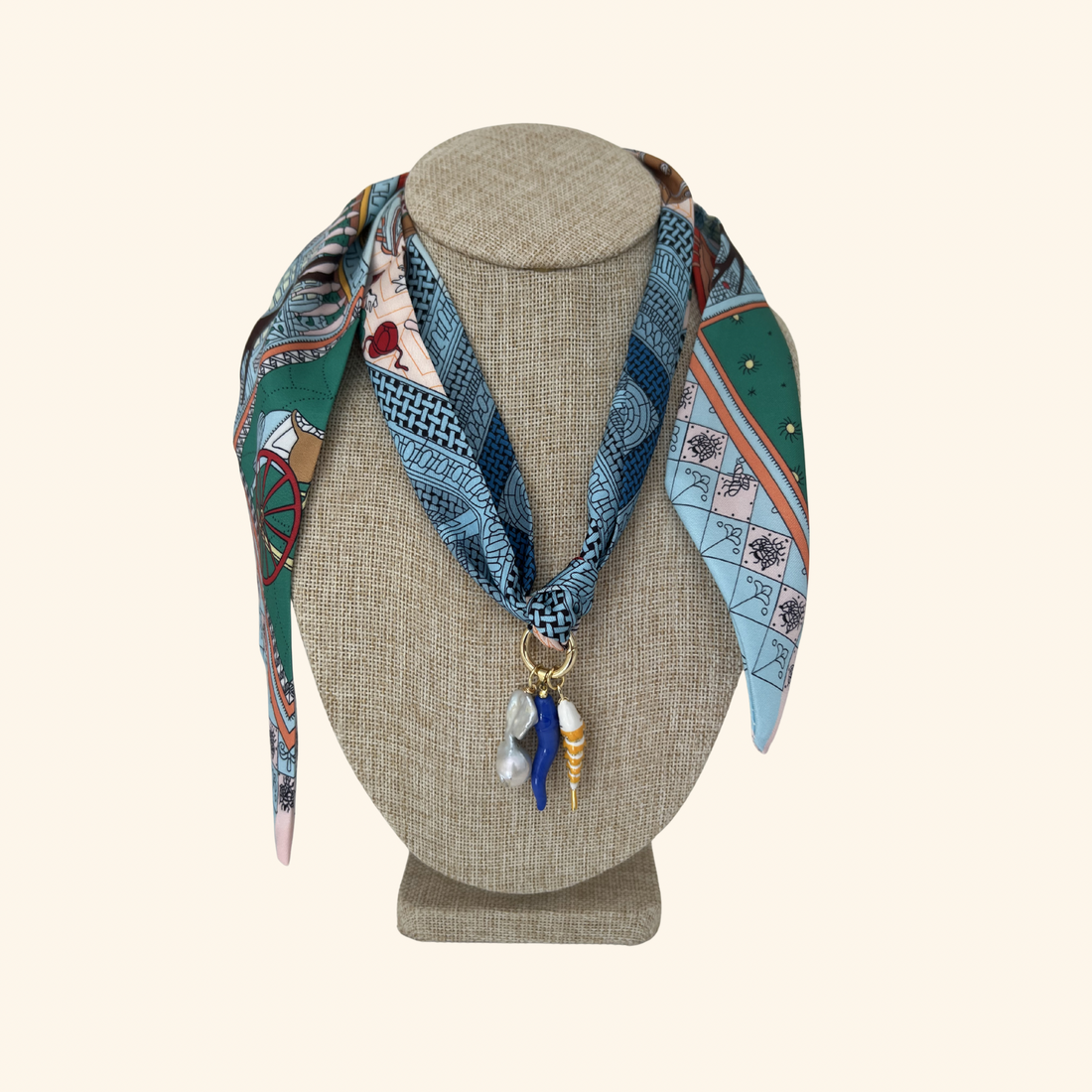 Poisson Jaune de Perle Scarf Necklace