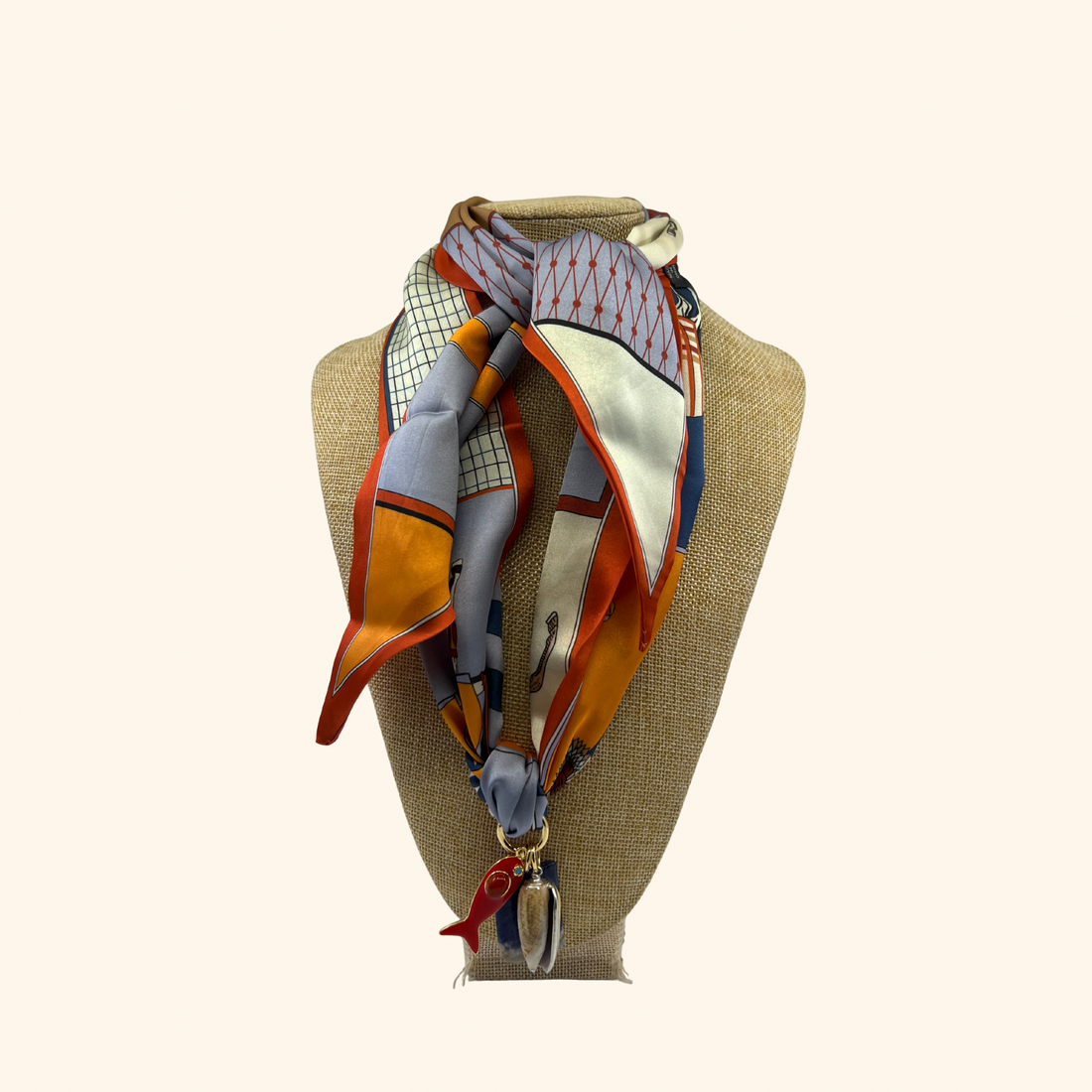 Coquille Méditerranée Scarf Necklace