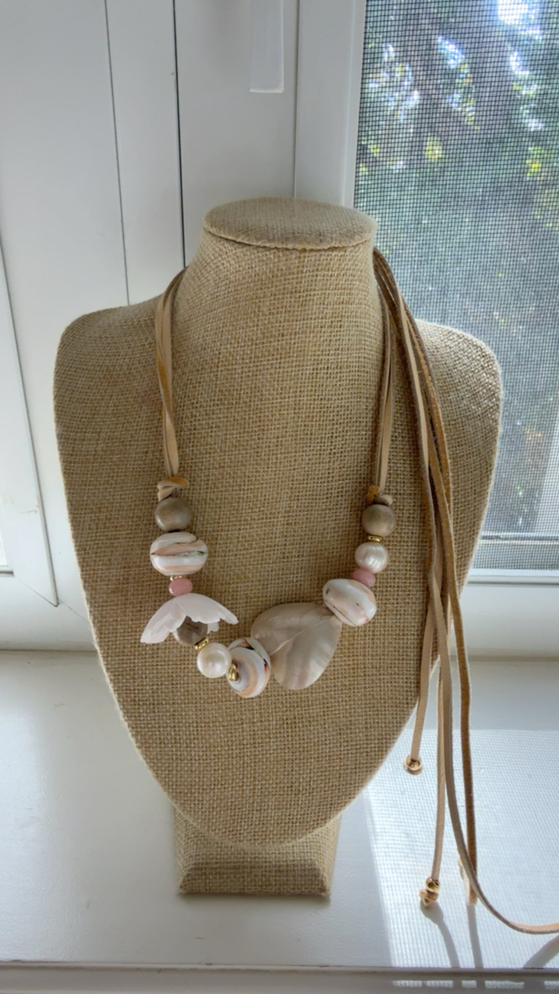 Boho Shell choker