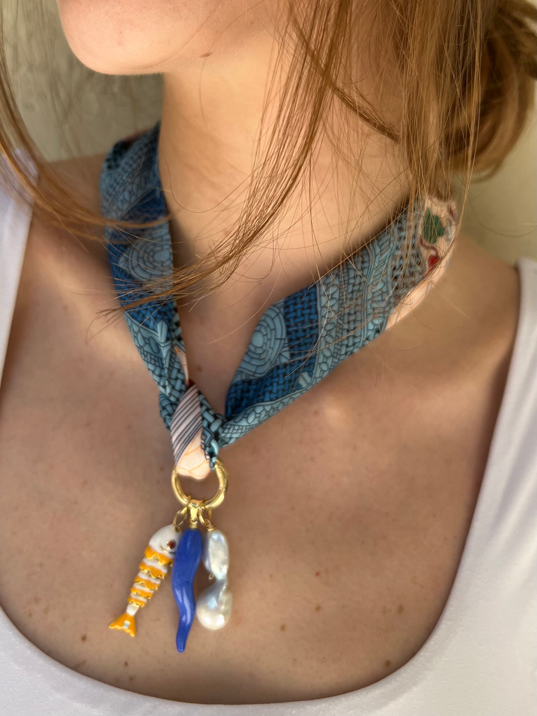 Poisson Jaune de Perle Scarf Necklace