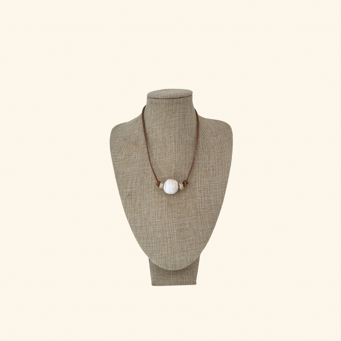 Conch Bead Suede Rope Necklace