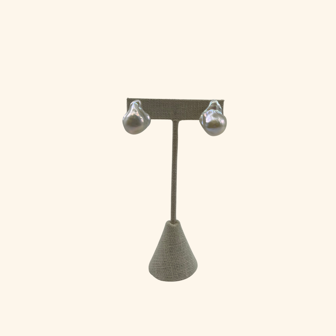 Fresh Water Pearl Earrings