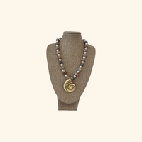 Golden Turbo Shell Drift Necklace