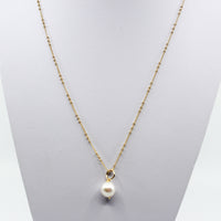 Delicate Pearl Necklace I MCHARMS