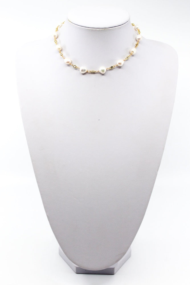 Pearl and Bling Necklace (15-17 inches in length); bling jewelry; gold; diamond; pearl; handmade jewelry; Miami jewelry; affordable jewelry; summer jewelry; fall jewelry; winter jewelry; fashionable jewelry; adjustable gold plated necklace with pearl and cz detail